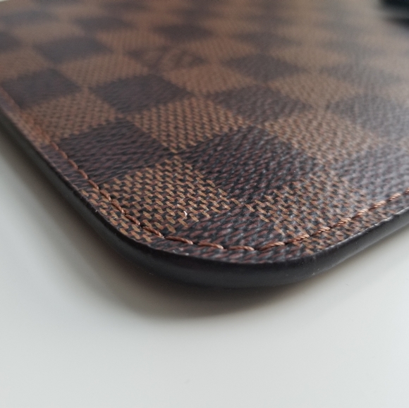 LOUIS VUITTON Neverfull Pouch GM Damier Ebene Print - Picture 12 of 16